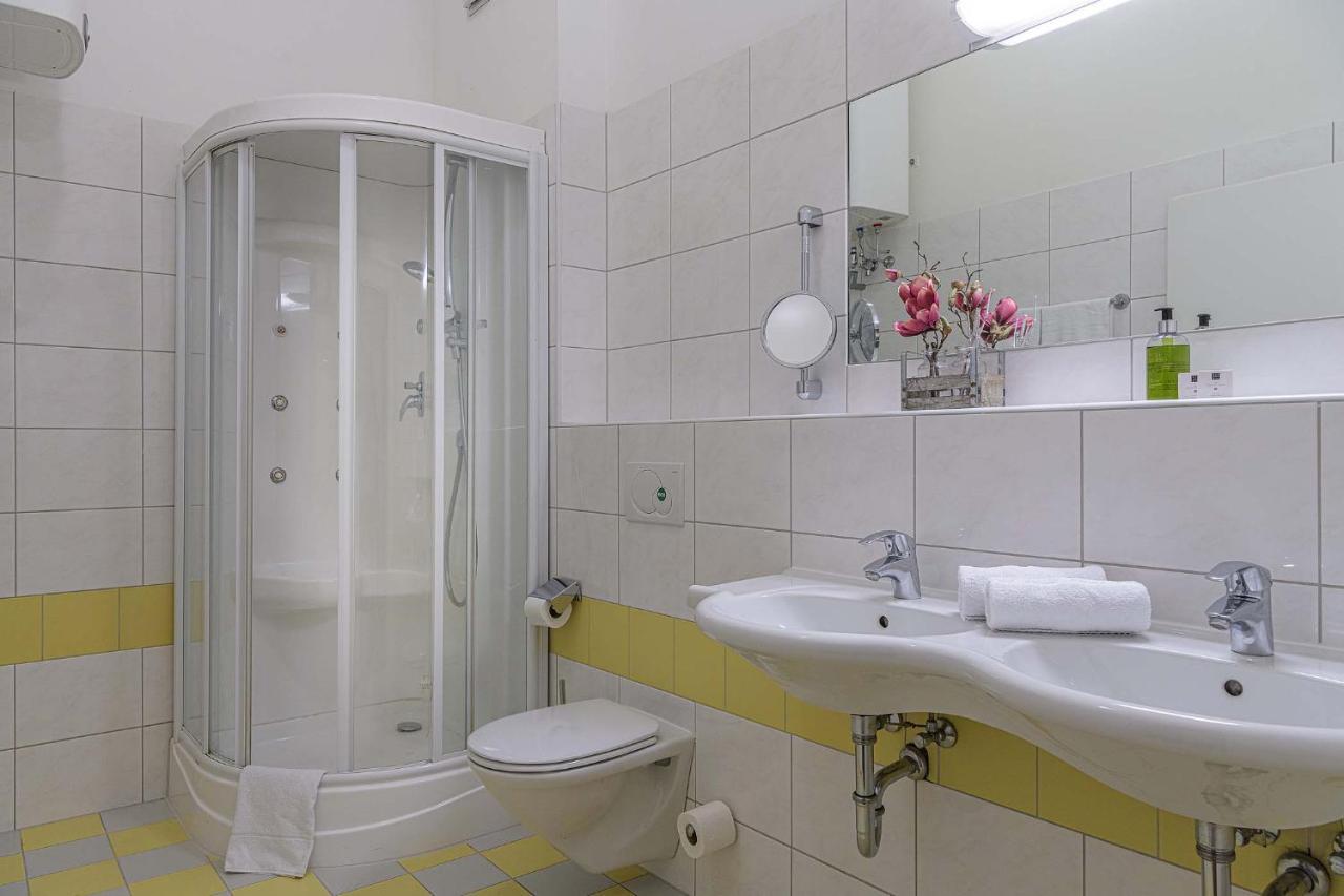 Alpenparks Apartment & Ferienresort Rehrenberg Фихофен Экстерьер фото
