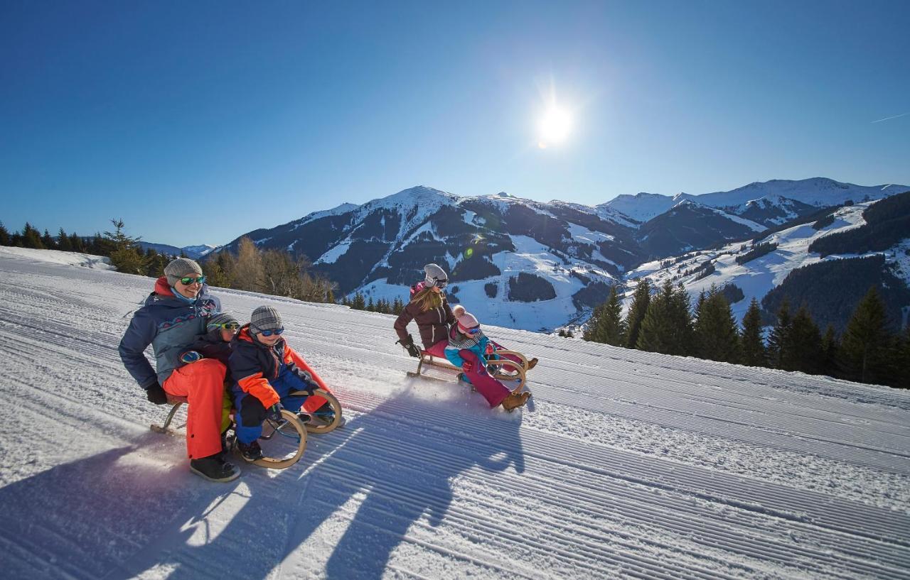 Alpenparks Apartment & Ferienresort Rehrenberg Фихофен Экстерьер фото